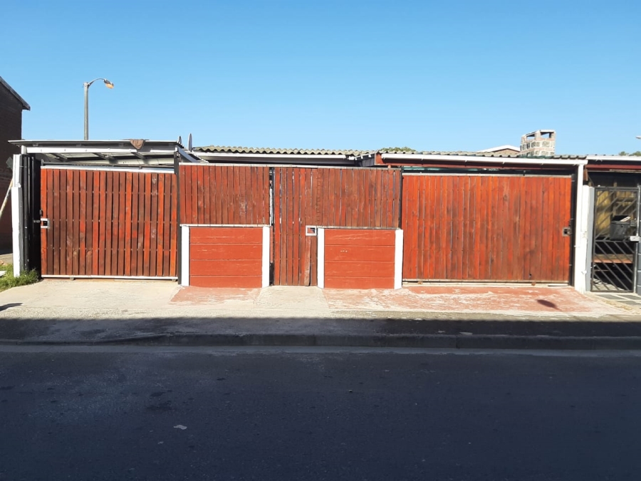 2 Bedroom Property for Sale in Woodlands Western Cape